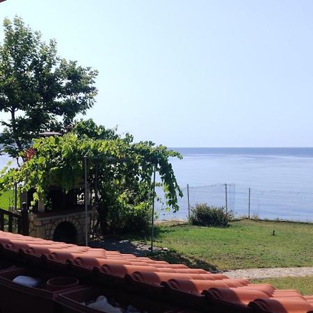 Sea Esta Holiday Home Nea Skioni Dış mekan fotoğraf